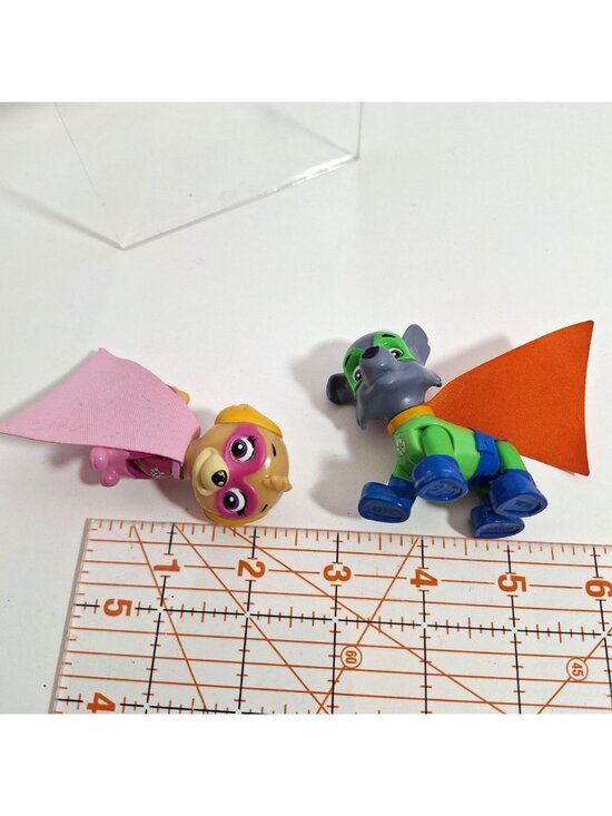 Paw Patrol Super Pups Action Figures Set Skye And Rocky Mini Figures With Capes - Picture 13 of 16